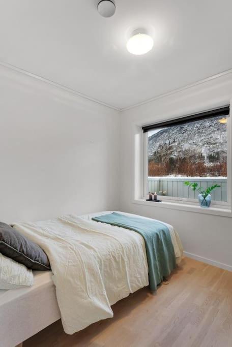 Stor Og Moderne Leilighet I Indre Arna Bergen Gratis Parkering!! Exteriér fotografie